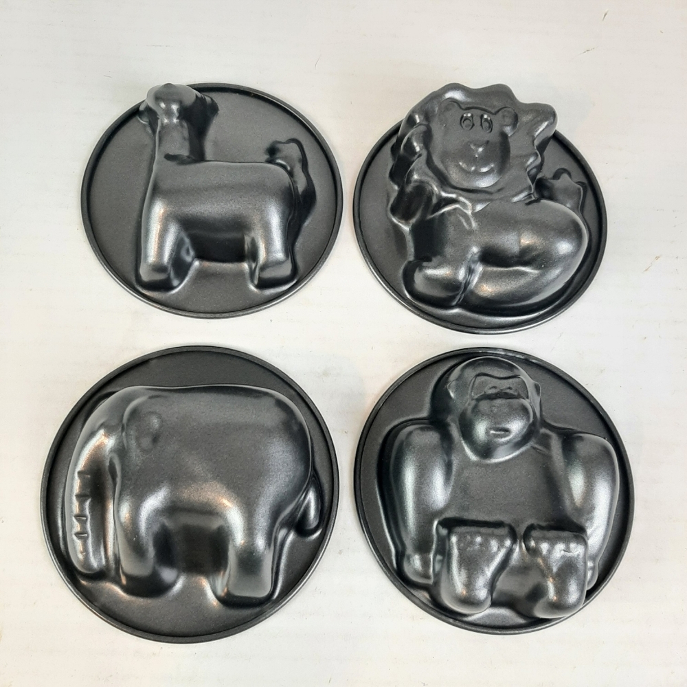 🔥Set 4 Jungle Animal 4½" Baking Pans Molds
